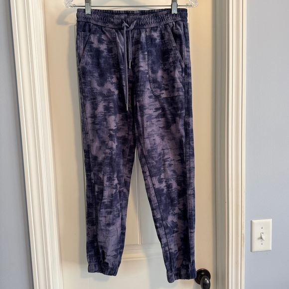 Athleta 2 Farallon Printed Jogger ~ Elastic Waist Athleisure Casual - Picture 2 of 8